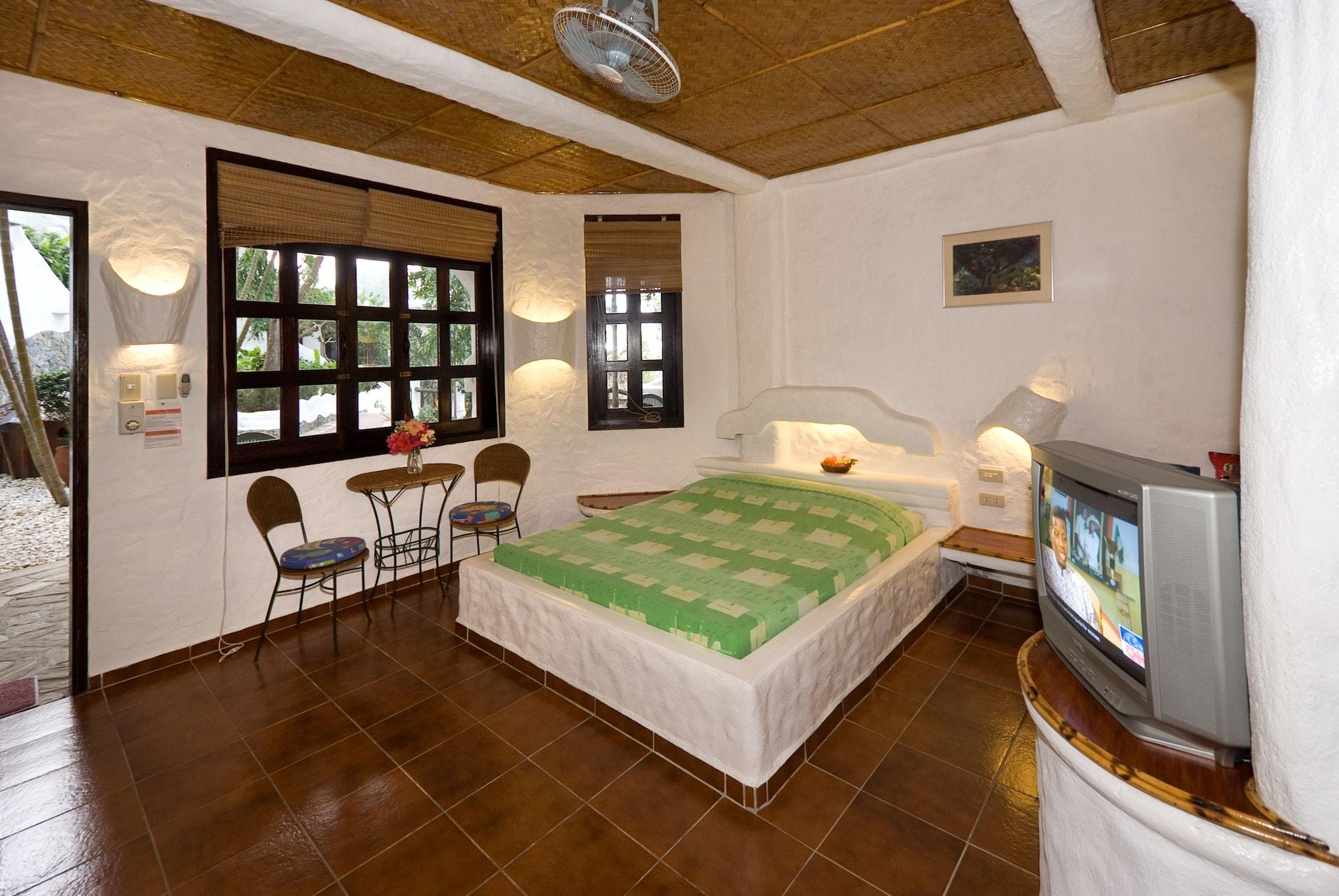 Atlantis Dive Resort Puerto Galera Εξωτερικό φωτογραφία