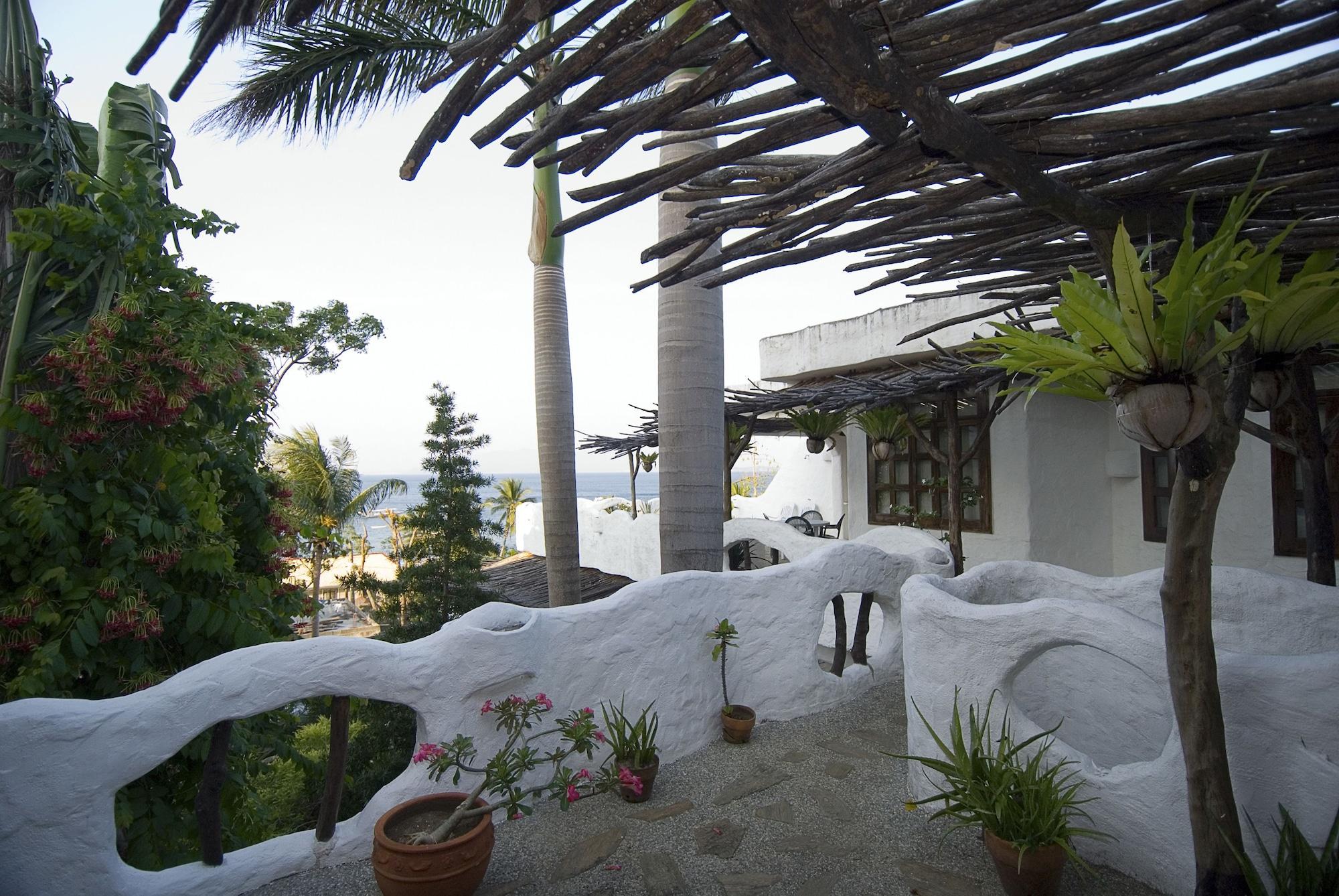Atlantis Dive Resort Puerto Galera Εξωτερικό φωτογραφία