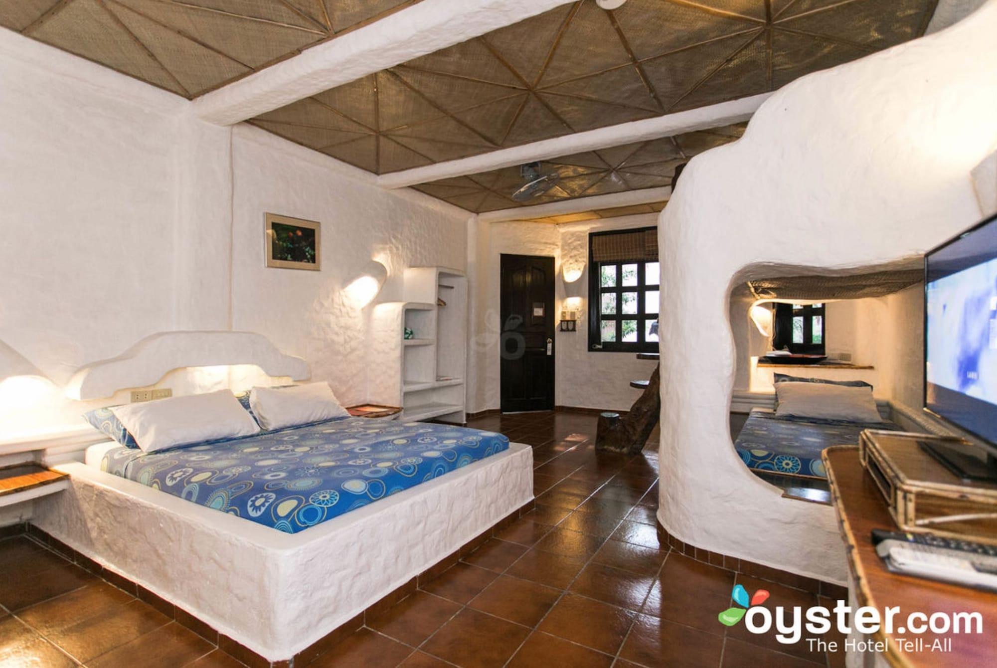 Atlantis Dive Resort Puerto Galera Εξωτερικό φωτογραφία