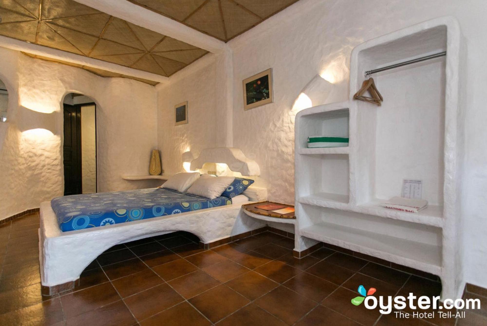 Atlantis Dive Resort Puerto Galera Εξωτερικό φωτογραφία