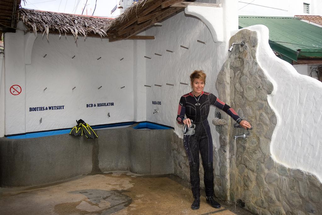 Atlantis Dive Resort Puerto Galera Εξωτερικό φωτογραφία