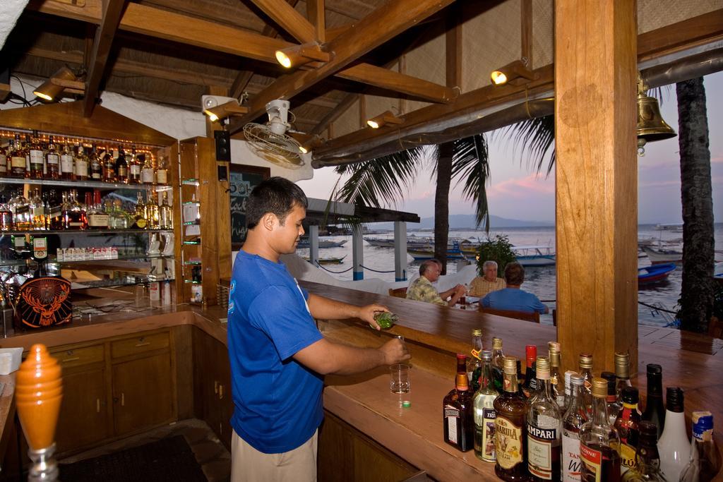 Atlantis Dive Resort Puerto Galera Εξωτερικό φωτογραφία
